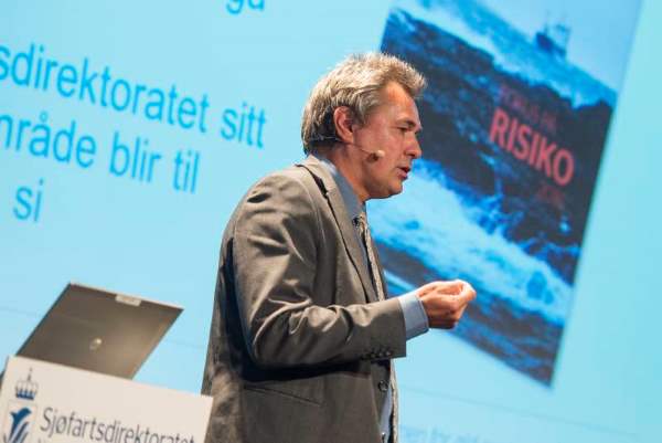 Sjøfartsdirektør Olav Akselsen presenterer den årlige Risikorapporten.